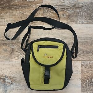 Sherpani Pica Crossbody Bag